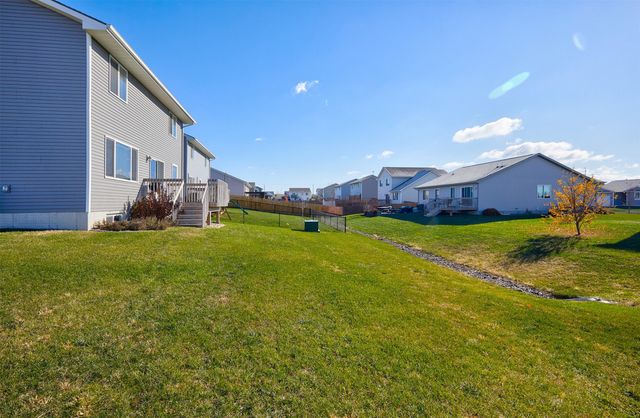 2409 Sunview Drive, Granger, IA 50109