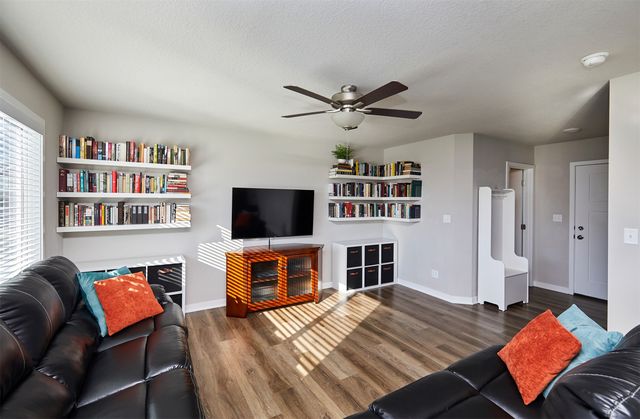 2409 Sunview Drive, Granger, IA 50109