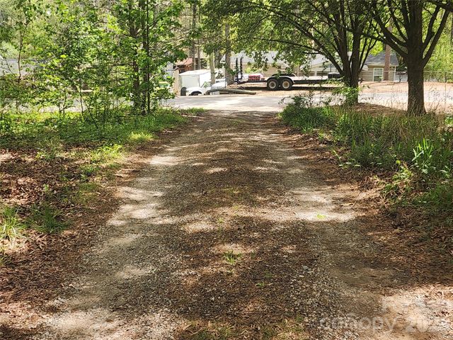 155 Mill Pond Lane, Mooresville, NC 28115