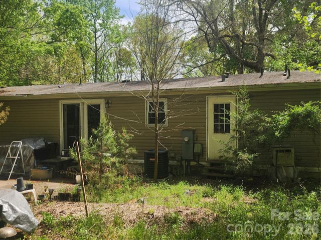 155 Mill Pond Lane, Mooresville, NC 28115