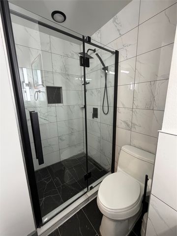 1605 S Houston Street, Kaufman, TX 75142