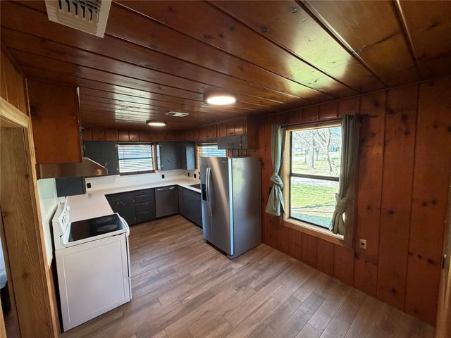 1605 S Houston Street, Kaufman, TX 75142