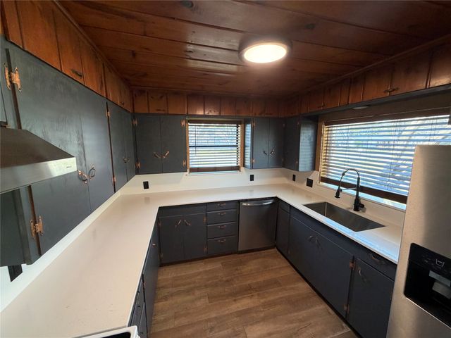 1605 S Houston Street, Kaufman, TX 75142