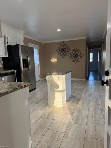 158 Betty Avenue, Mount Airy, NC 27030