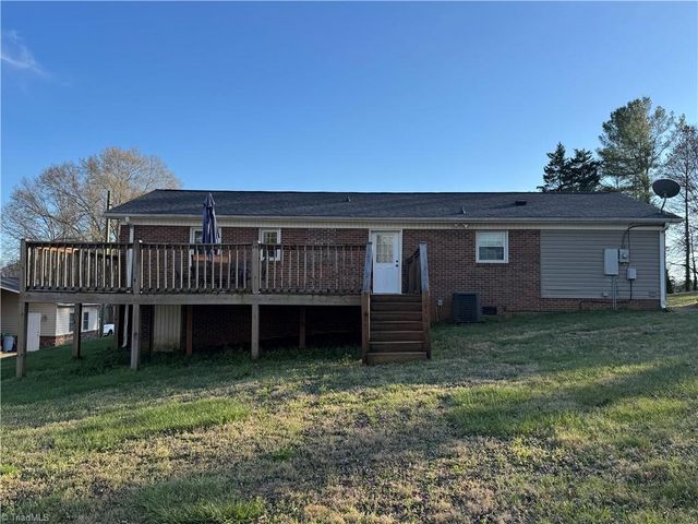158 Betty Avenue, Mount Airy, NC 27030