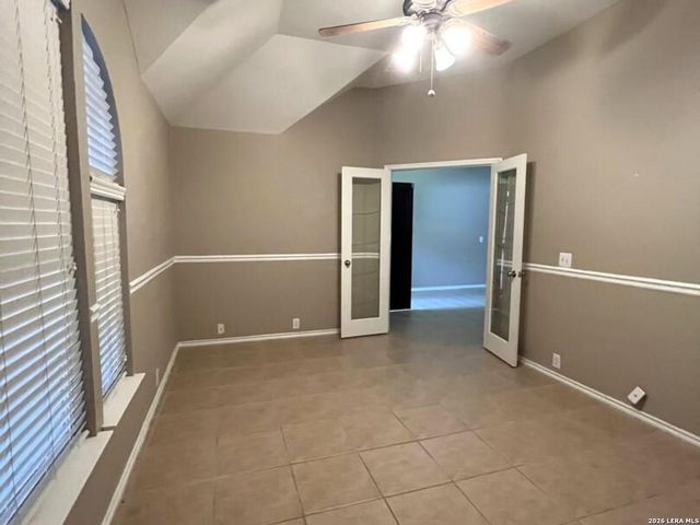 4724 green bluff, Schertz, TX 78154