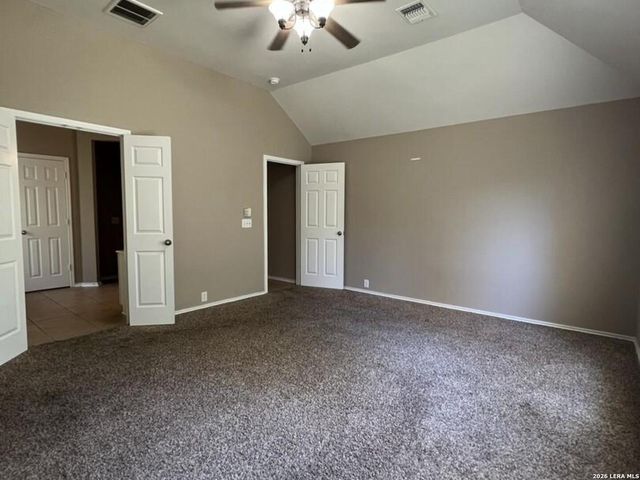 4724 green bluff, Schertz, TX 78154