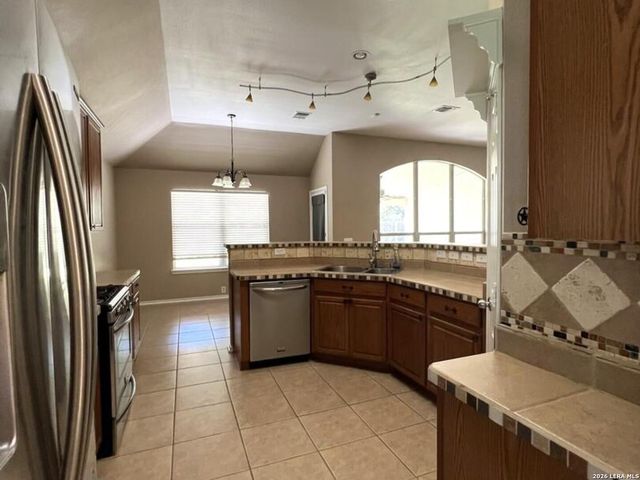 4724 green bluff, Schertz, TX 78154