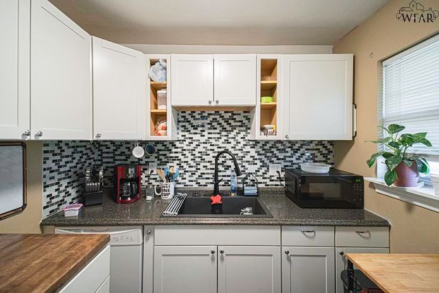 1657 LONGVIEW STREET, Wichita Falls, TX 76306