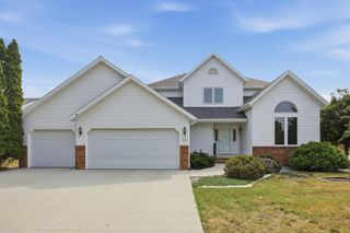 513 12th Street E, West Fargo, ND 58078
