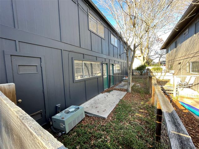 610 Franklin BLVD B, Austin, TX 78751