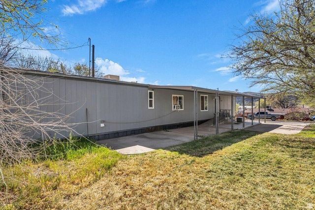 326 W 30 N, La Verkin, UT 84745