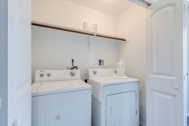 190 Sandy PATH, Buda, TX 78610