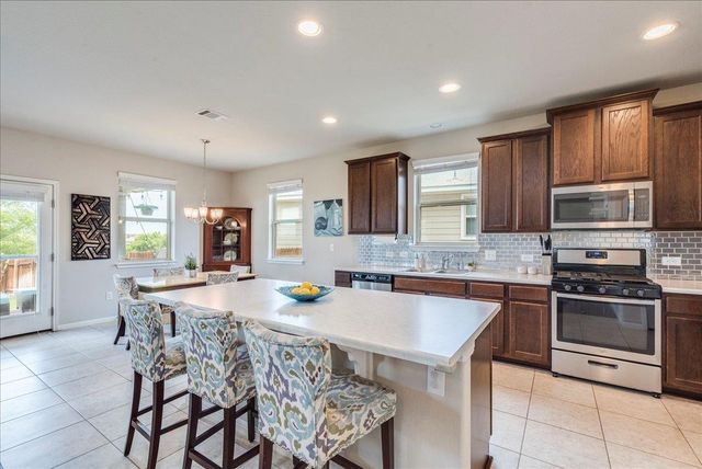 190 Sandy PATH, Buda, TX 78610