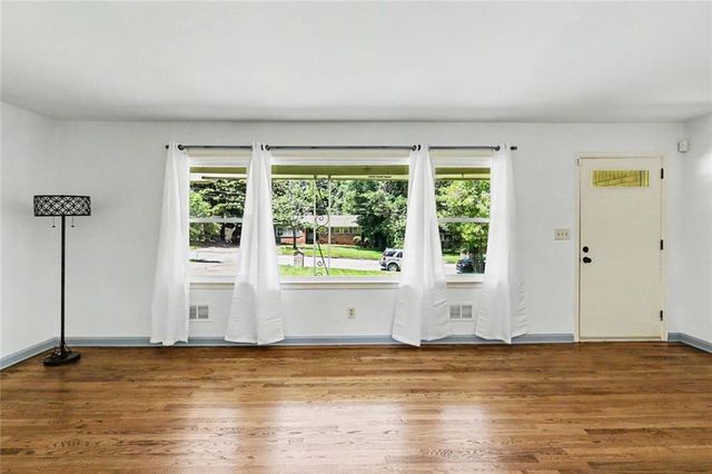 2679 Buena Vista Avenue, Atlanta, GA 30340