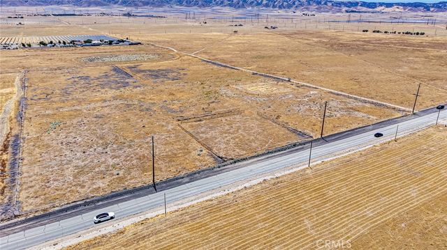 8500 W J Avenue, Del Sur, CA 93536