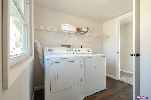 8072 Grand Avenue, Omaha, NE 68134