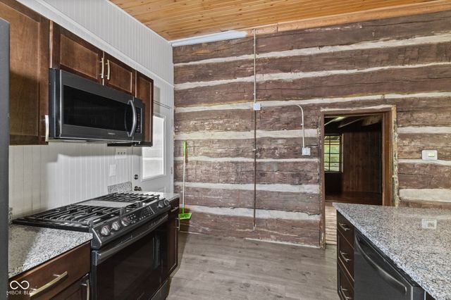 1737 E 72nd Street, Indianapolis, IN 46240
