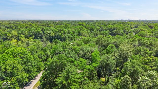 1737 E 72nd Street, Indianapolis, IN 46240