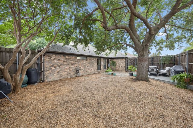 1533 Aylesbury Lane, Plano, TX 75075