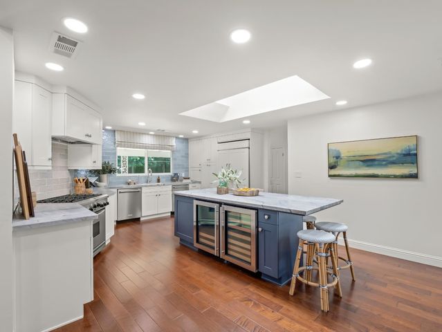 3213 W La Costa Avenue, Fresno, CA 93711