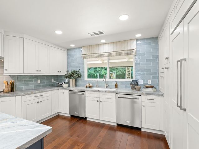 3213 W La Costa Avenue, Fresno, CA 93711