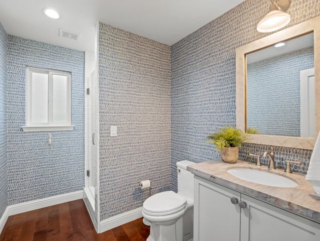 3213 W La Costa Avenue, Fresno, CA 93711