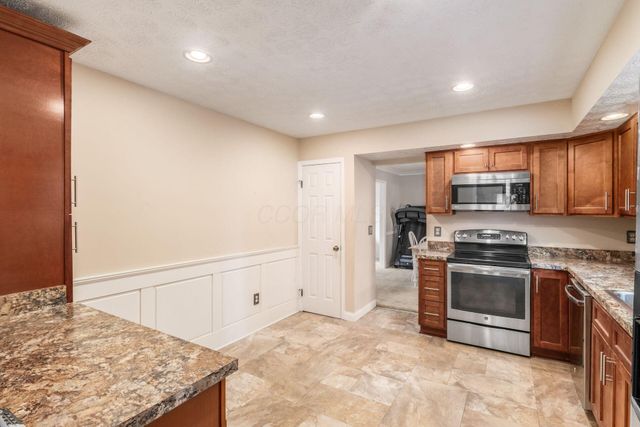 798 Riva Ridge Boulevard, Gahanna, OH 43230