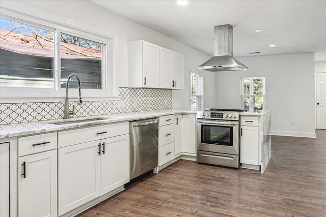9342 SALEM RD, Lakeland, TN 38002