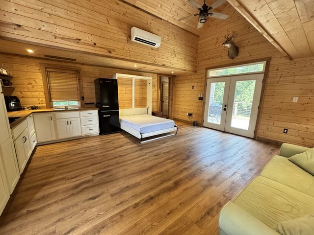 1585 Bridgewood Rd, Clarksville, TN 37040