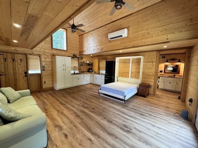 1585 Bridgewood Rd, Clarksville, TN 37040