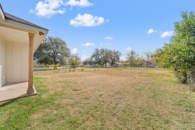 1610 N 6th Street, Waco, TX 76707