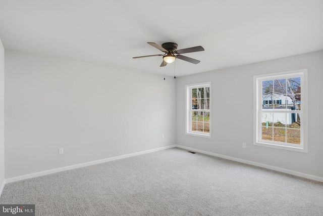 101 FAIRFAX LN, Dover, DE 19901