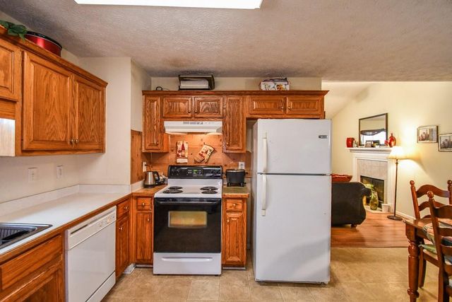 3864 Amber Glen Lane, Gainesville, GA 30507