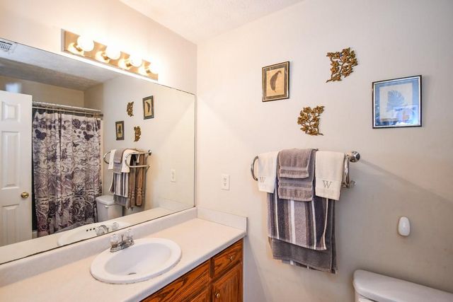 3864 Amber Glen Lane, Gainesville, GA 30507