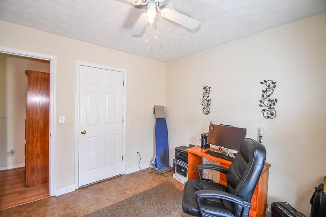 3864 Amber Glen Lane, Gainesville, GA 30507