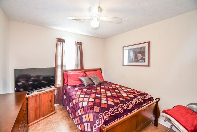 3864 Amber Glen Lane, Gainesville, GA 30507