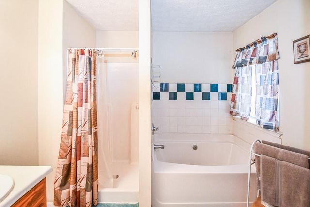 3864 Amber Glen Lane, Gainesville, GA 30507