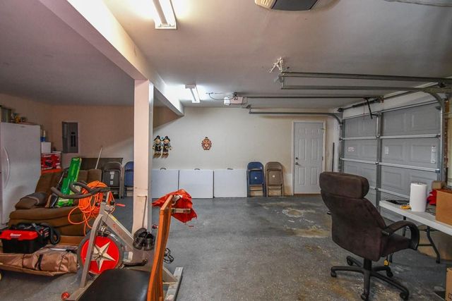 3864 Amber Glen Lane, Gainesville, GA 30507