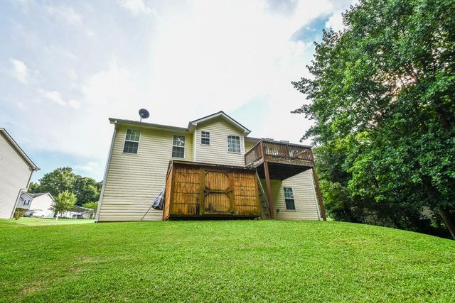 3864 Amber Glen Lane, Gainesville, GA 30507