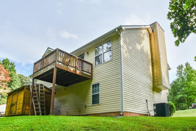3864 Amber Glen Lane, Gainesville, GA 30507