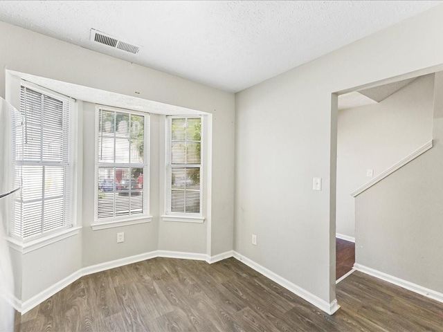 5910 Hampton Court, Atlanta, GA 30349