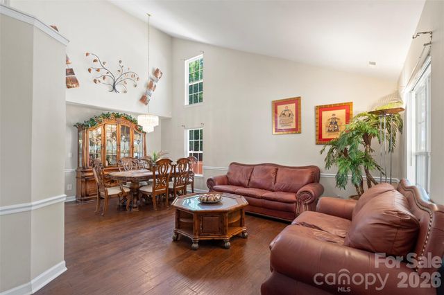 7923 Shiny Meadow Lane, Charlotte, NC 28215