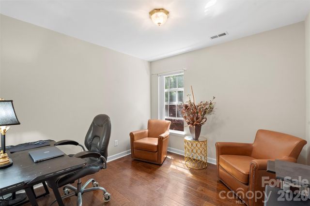 7923 Shiny Meadow Lane, Charlotte, NC 28215