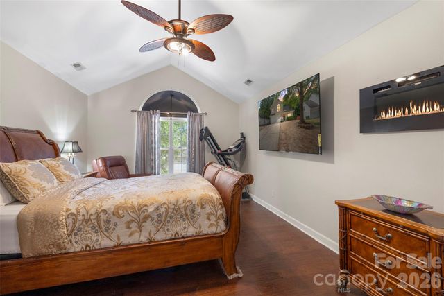 7923 Shiny Meadow Lane, Charlotte, NC 28215