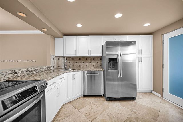 1075 NE Miami Gardens Drive 306, Miami, FL 33179