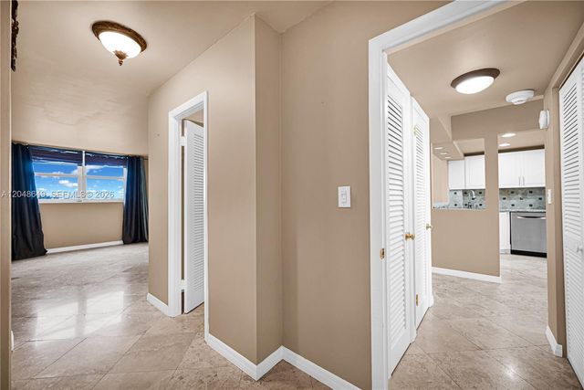 1075 NE Miami Gardens Drive 306, Miami, FL 33179