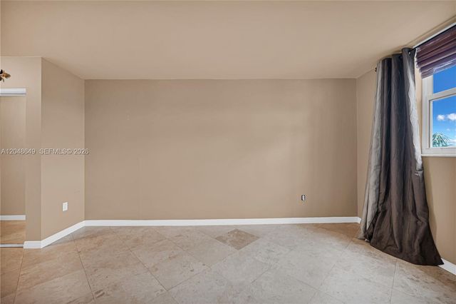 1075 NE Miami Gardens Drive 306, Miami, FL 33179