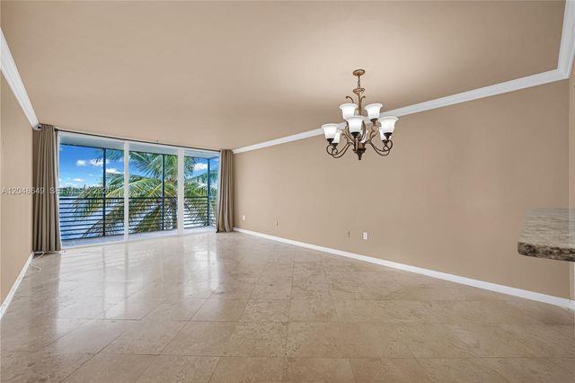 1075 NE Miami Gardens Drive 306, Miami, FL 33179