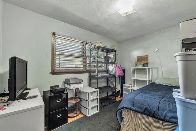 4550 Sheridan Street, Davenport, IA 52806